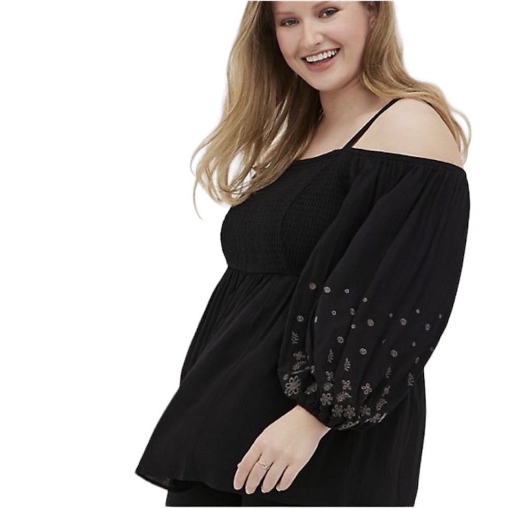 Torrid Gauze Embroidered Smocked Cold Shoulder black size XL (or 0 torri…